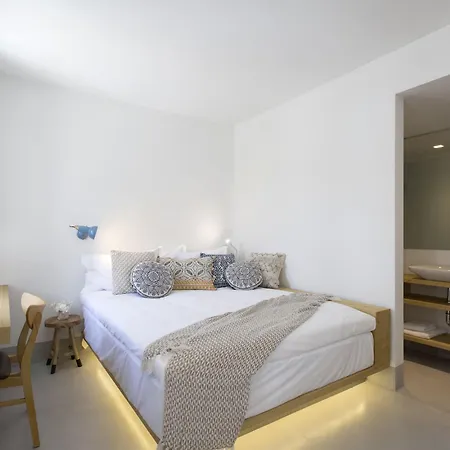 Dreambox Mykonos Hotel 3*